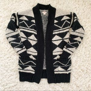Black and white print cardigan